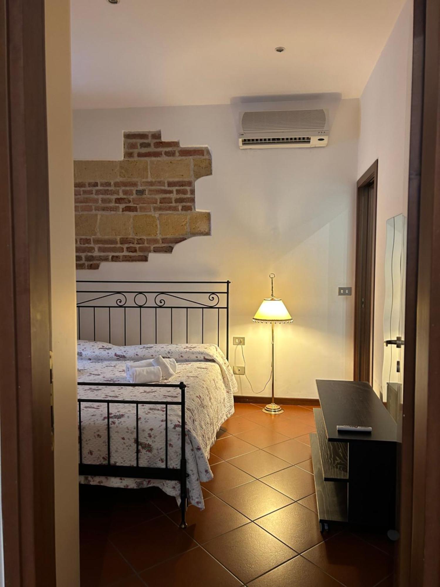 Residenza Della Samaritana Classici Верона Экстерьер фото